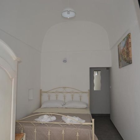 オストゥーニ A Casa Di Gioヴィラ エクステリア 写真